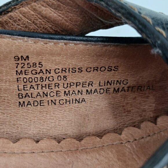 Frye Megan Criss Cross Mary Jane Flats 9M Black Leather - Picture 9 of 16